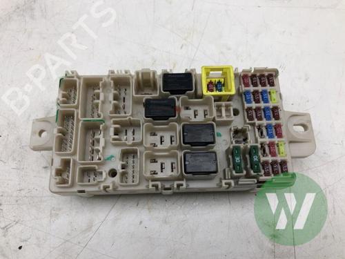 Scatola Fusibili MITSUBISHI MIRAGE / SPACE STAR VI Hatchback (A0_A) 1.0 (A05A) (71 hp) 31370855