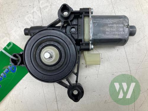Used Left front window motor Left front window motor AUDI A4 Allroad B9 (8WH, 8WJ) 50 TDI Mild Hybrid quattro (286 hp) 39914999 39914999