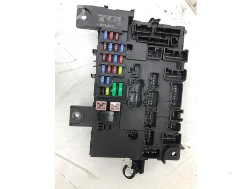 Fuse box MITSUBISHI OUTLANDER III (GG_W, GF_W, ZJ, ZL, ZK) 2.0 (GF7W) | BP23193826E1 