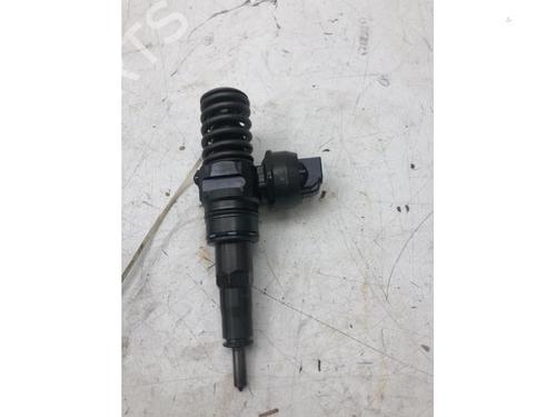 Used Injector VW TOUAREG (7LA, 7L6, 7L7) 5.0 V10 TDI (313 hp) 5184013