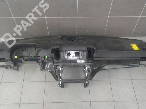 Used Dashboard MERCEDES-BENZ GLE (W166) 500 e 4-matic (166.063) (442 hp) 9100400