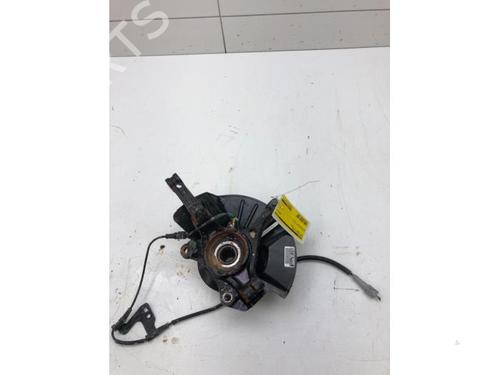 Used Right front steering knuckle KIA STONIC (YB) 1.0 T-GDi (120 hp) 14579445