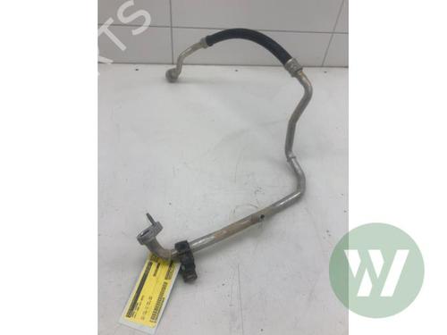 ac-pipe-vw-t-roc-a11-d11-2017-32483445 main image