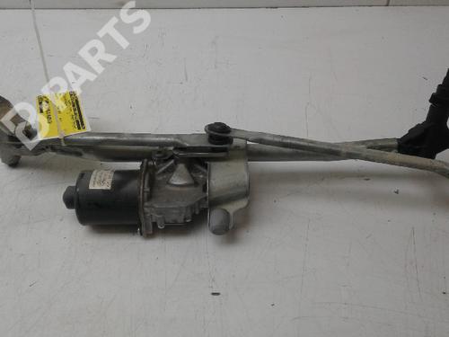 Used Front wiper motor BMW 1 Coupe (E82) 118 d (143 hp) 4775354