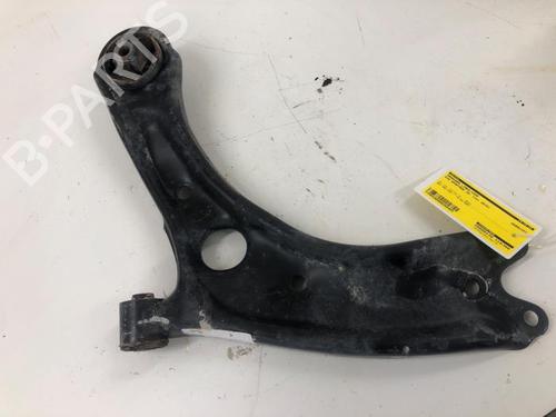 Used Left front suspension arm KIA SPORTAGE IV (QL, QLE) 1.6 T-GDI (177 hp) 29570735