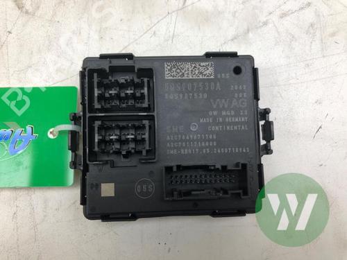 Used Electronic module Electronic module SKODA OCTAVIA IV Combi (NX5, PV5) 2.0 TDi (150 hp) 33418970 33418970