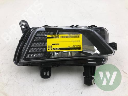Used Right front fog light Right front fog light 38792134 38792134
