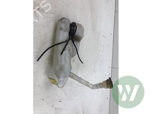 Used Windscreen washer tank Windscreen washer tank 37716738 37716738