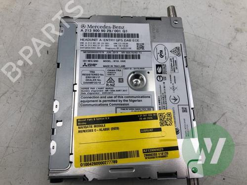 Used Electronic module Electronic module MERCEDES-BENZ C-CLASS (W205) C 180 (205.076) (156 hp) 40618526 40618526