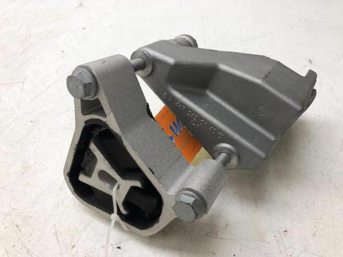 Support MERCEDES-BENZ EQV (W447) EQV 300 (447.813, 447.815) | BP14575921C155 