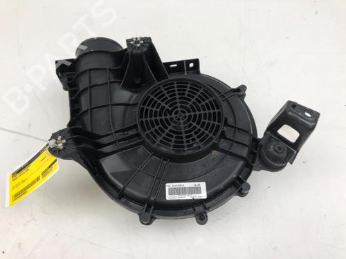 Used Heater blower motor RENAULT ZOE Hatchback Van (BFM_) Electric (BFMC, BFMD) (136 hp) 30333841