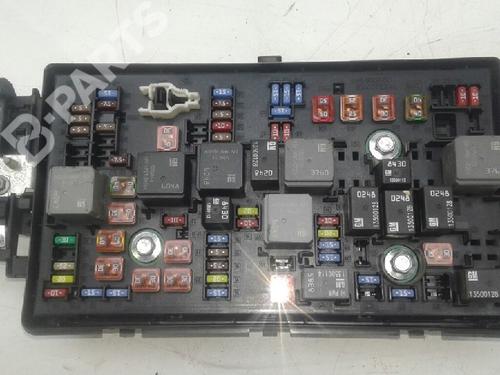Fuse box OPEL INSIGNIA A Sports Tourer (G09) 2.0 CDTI (35) | BP7284846E1
