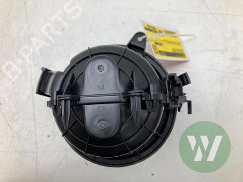 Heater blower motor OPEL MOKKA 1.2 (76) | BP33437537M62 - Image 3