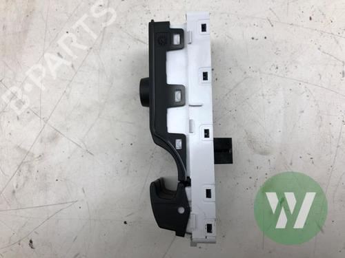 Switch FORD USA EXPLORER (CX740) EV | BP39914436I30 - Image 2