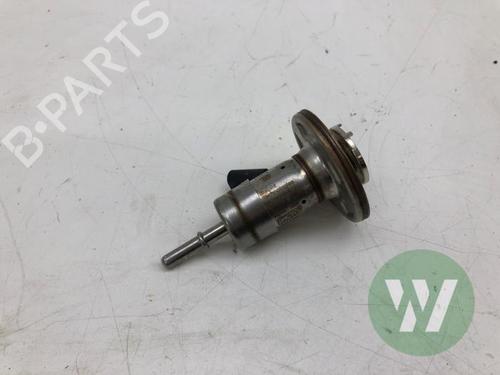 Used Injector VW TIGUAN ALLSPACE (BW2, BJ2) 2.0 TDI 4motion (200 hp) 31930217