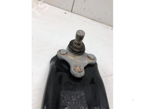 Right front suspension arm KIA SPORTAGE IV (QL, QLE) 1.6 GDI | BP23243350M13