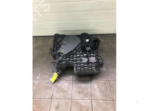 Used AdBlue tank OPEL VIVARO C Van (K0) 2.0 (144 hp) 31319050