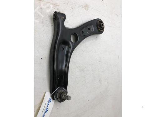 Used Left front suspension arm KIA RIO IV (YB, SC, FB) 1.25 (84 hp) 14576999