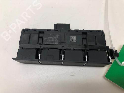 Used Switch Switch VW ARTEON SHOOTING BRAKE (3H9) 2.0 TSi (190 hp) 39913930 39913930