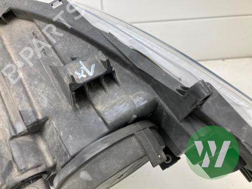 Right headlight MERCEDES-BENZ SPRINTER 3,5-t Van (B907, B910) 317 CDI RWD (907.631, 907.633, 907.635, 907.637) | BP32769685C29 - Image 3