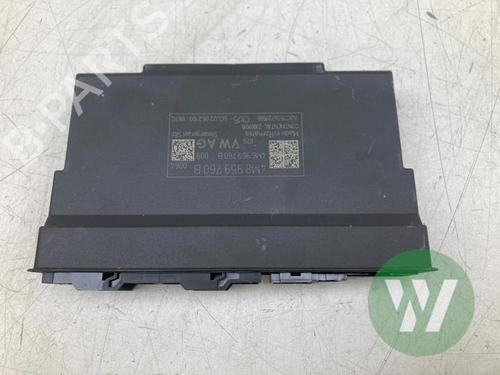 Used Other Other PORSCHE TAYCAN (Y1A) 4S Performance Battery Plus (Y1ADB1) (571 hp) 39914825 39914825