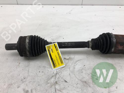 Right front driveshaft VOLVO XC60 II (246) T8 Hybrid AWD | BP39914381M39 - Image 2