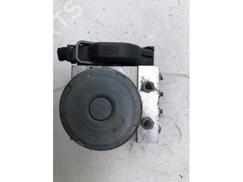 Used ABS pump MERCEDES-BENZ B-CLASS Sports Tourer (W245) B 180 CDI (245.207) (109 hp) 16149571