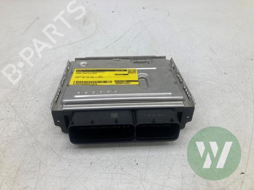 Used Engine control unit (ECU) Engine control unit (ECU) SKODA FABIA IV (PJ3) 1.0 TSI (116 hp) 39915540 39915540