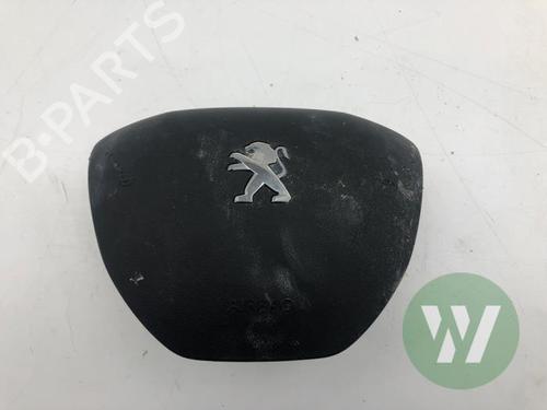 Używane Poduszka powietrzna Airbag kierownicy PEUGEOT 2008 I (CU_) 1.2 THP 130 / PureTech 130 (130 hp) 31722775