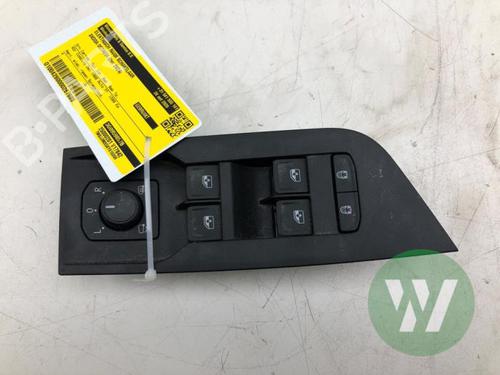 Switch SKODA OCTAVIA IV Combi (NX5, PV5) 2.0 TDi | BP33418972I30 - Image 2