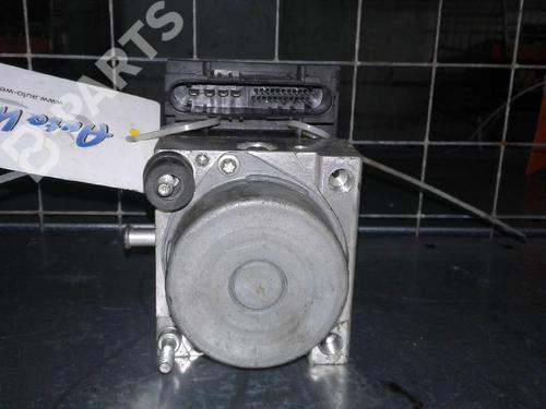 Used ABS pump DACIA SANDERO 1.6 (BS0D, BS0B, BS0F, BS0H) (87 hp) 4770948