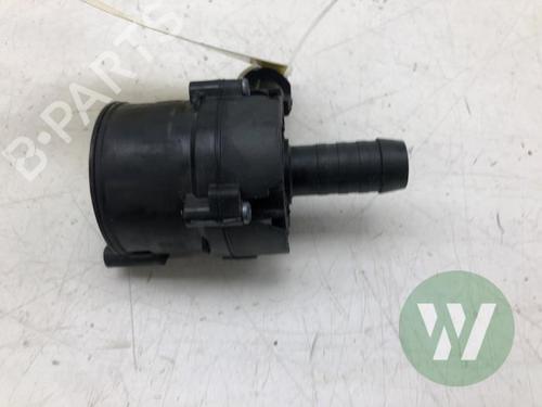 Used Steering pump Steering pump FORD KUGA III (DFK) 2.5 FHEV (190 hp) 39915414 39915414