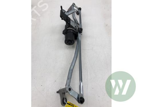 Used Front wiper motor Front wiper motor TOYOTA PROACE MAX Van (MFY_, MFQ_) 2.2 D4D 140 (MFY4) (140 hp) 39915180 39915180
