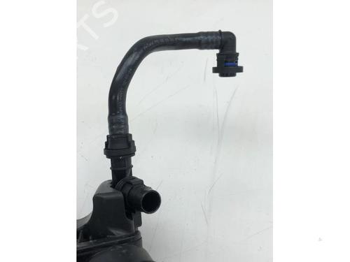 Rør SEAT LEON Sportstourer (KL8, KLD) 1.5 eTSI (150 hp) 30675504