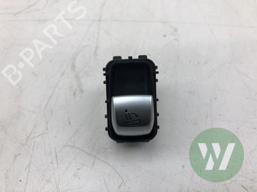 Switch MERCEDES-BENZ GLC (X253) AMG 43 4-matic (253.964) | BP31319670I30