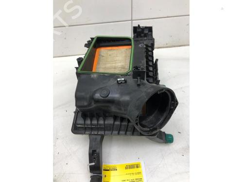Used Air filter box MERCEDES-BENZ VITO Van (W447) 116 CDI 4x4 (447.601, 447.603, 447.605) (163 hp) 23900385