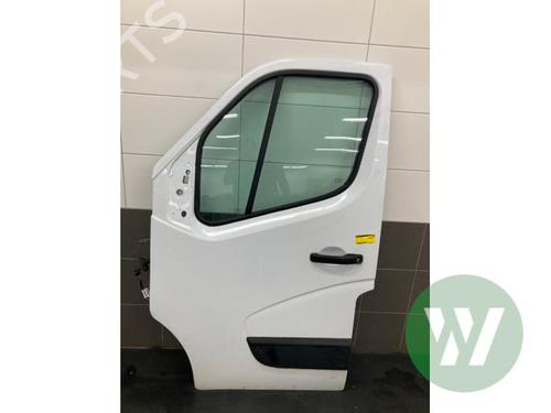 Used Left front door Left front door RENAULT MASTER III Platform/Chassis (EV, HV, UV) 2.3 dCi 170 FWD (EV0L, HV0L, UV0L) (170 hp) 40196130 40196130