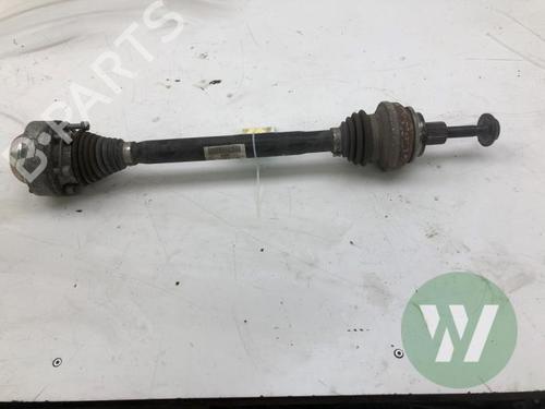 Used Right rear driveshaft Right rear driveshaft AUDI A4 B9 Avant (8W5, 8WD) 40 TFSI Mild Hybrid (204 hp) 34438249 34438249