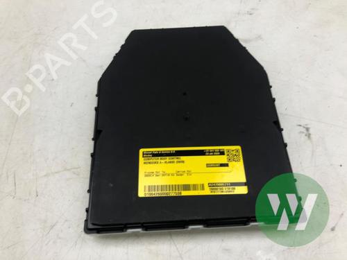 Used Electronic module Electronic module MERCEDES-BENZ A-CLASS Saloon (V177) A 250 e (177.186) (218 hp) 40286199 40286199