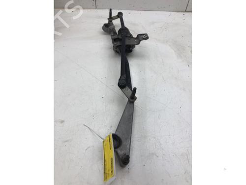 Used Front wiper motor MERCEDES-BENZ CLA Shooting Brake (X117) CLA 200 CDI / d (117.908) (136 hp) 20083131