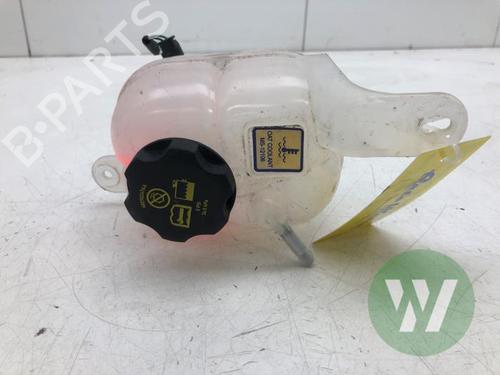 Used Expansion tank Expansion tank TOYOTA PROACE MAX Van (MFY_, MFQ_) 2.2 D4D 140 (MFY4) (140 hp) 39915339 39915339