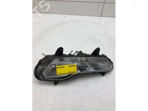 Used Left front fog light FORD KUGA II (DM2) 1.5 EcoBoost (150 hp) 22300440