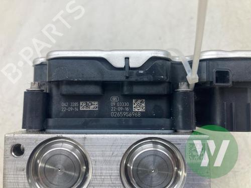 Módulo de ABS RENAULT MEGANE E-TECH SUV EV60 (BNJ1) | BP39915950M43 - Image 2