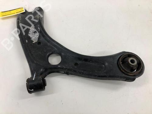 Used Right front suspension arm KIA SPORTAGE IV (QL, QLE) 1.6 GDI (132 hp) 29861504