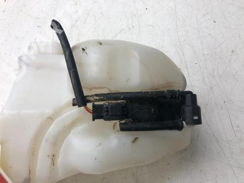Windscreen washer tank PEUGEOT 2008 I (CU_) 1.2 THP 110 / PureTech 110 | BP10722903C113