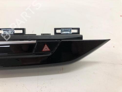 Used Warning switch OPEL MOKKA 1.5 (76) (110 hp) 28131614