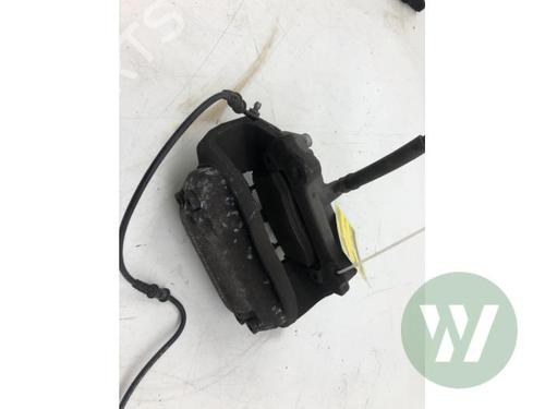 Used Right front brake caliper Right front brake caliper 37525442 37525442