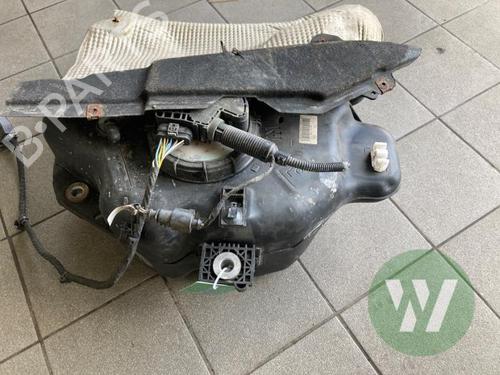 AdBlue-tank PORSCHE MACAN (95B) 3.0 S Diesel | BP37493843M85 - Image 9