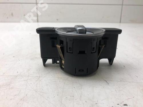 Headlight switch MERCEDES-BENZ CLA Coupe (C117) CLA 180 CDI / d (117.312) | BP11812622I24 