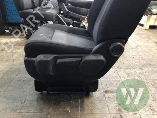 Left front seat OPEL VIVARO C Van (K0) 2.0 | BP32426135C15